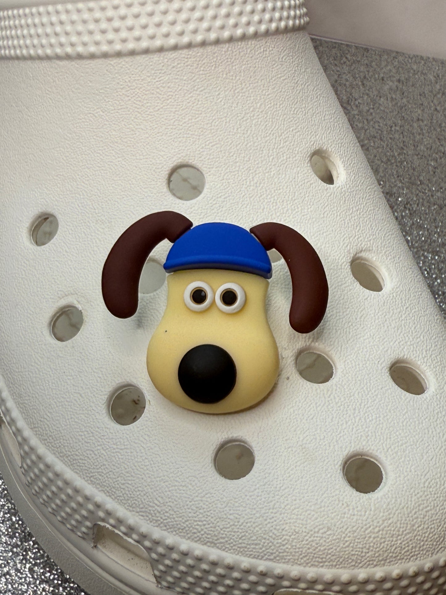 Wall & grom shoe charm collection