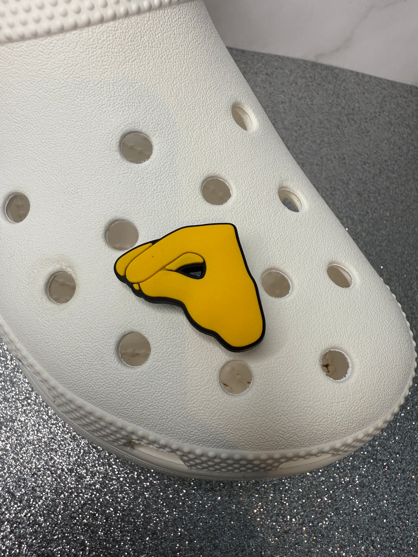 Italian Pinch shoe charm