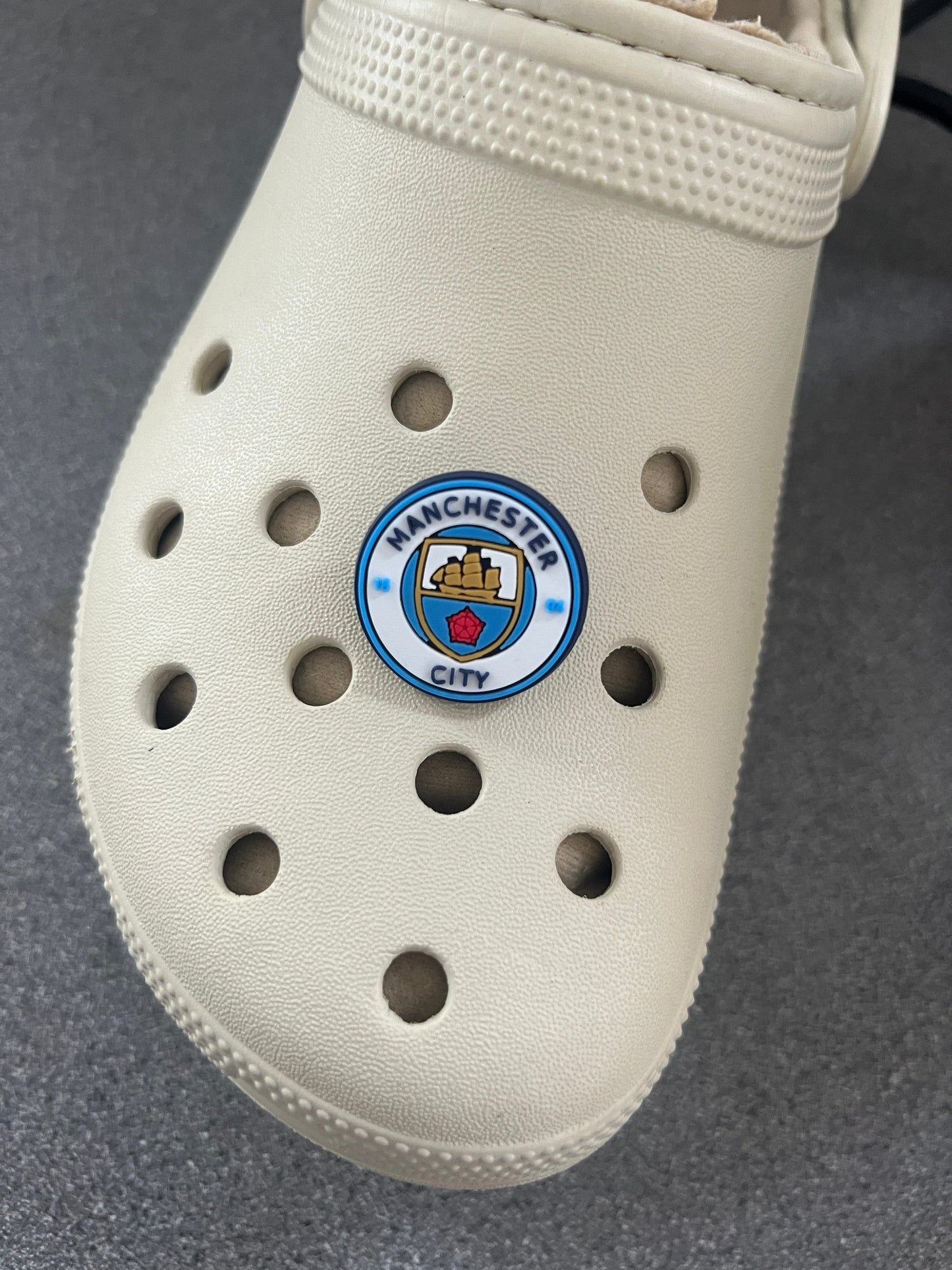 New Footie themed shoe charms 100 TEAMS! - prem champ international