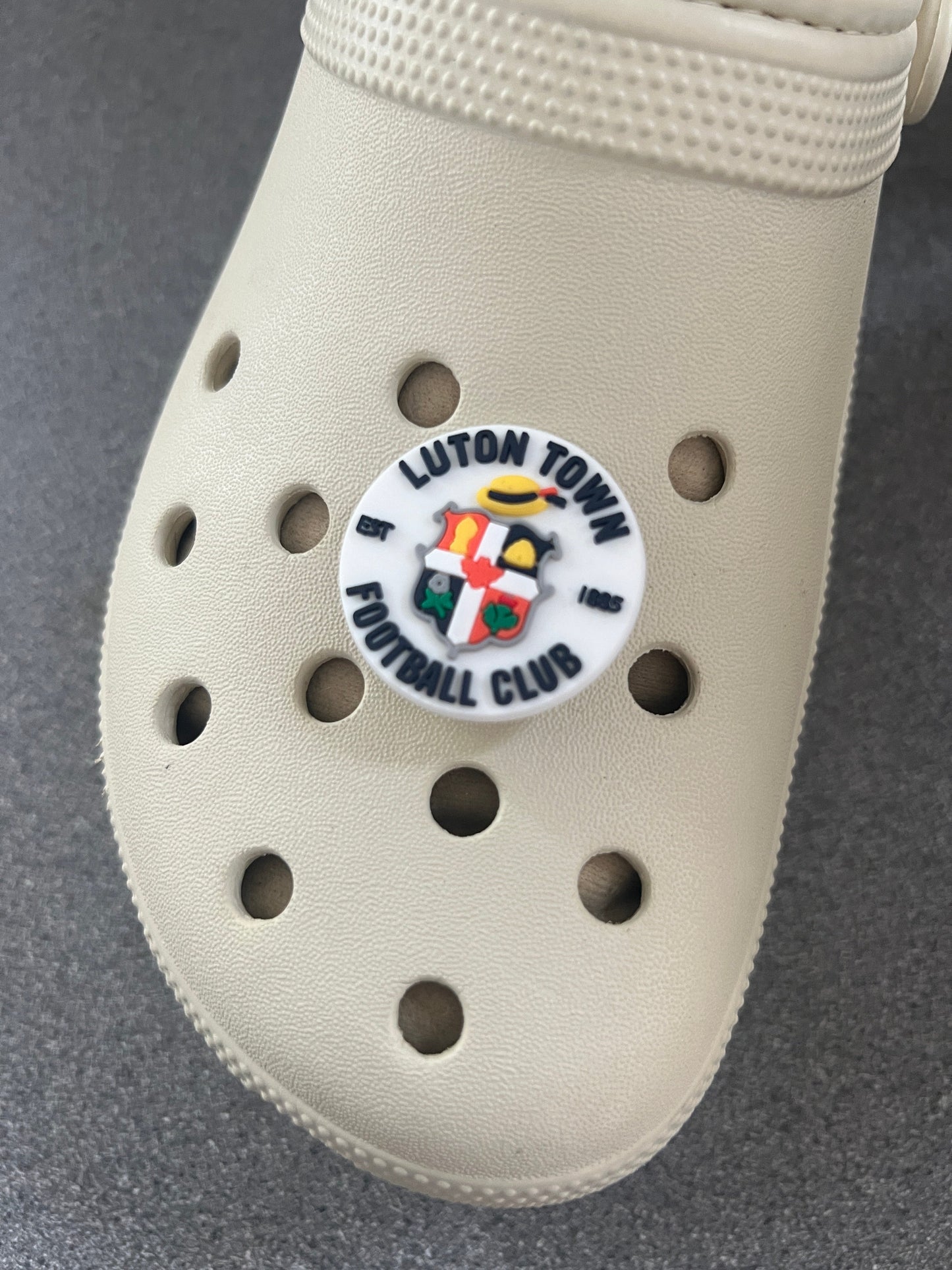 New Footie themed shoe charms 100 TEAMS! - prem champ international