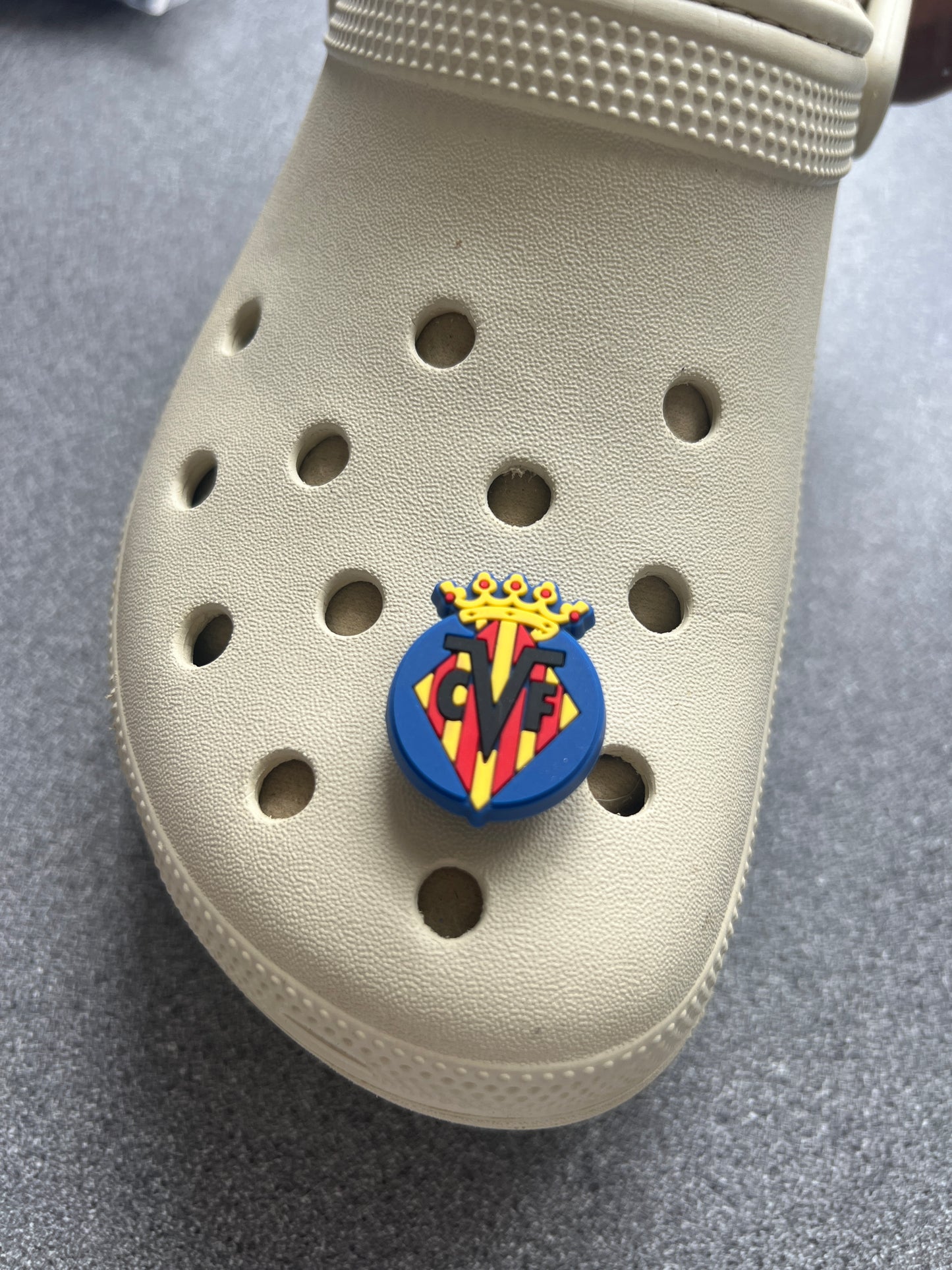 New Footie themed shoe charms 100 TEAMS! - prem champ international