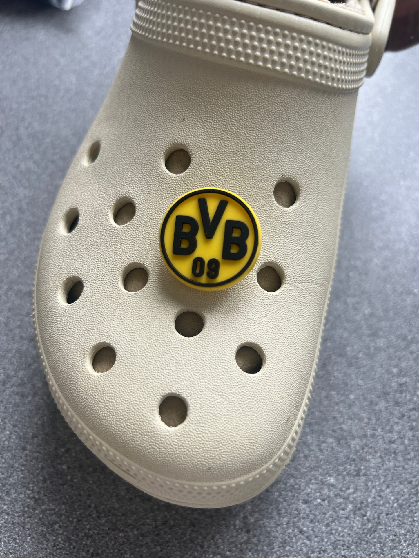 New Footie themed shoe charms 100 TEAMS! - prem champ international