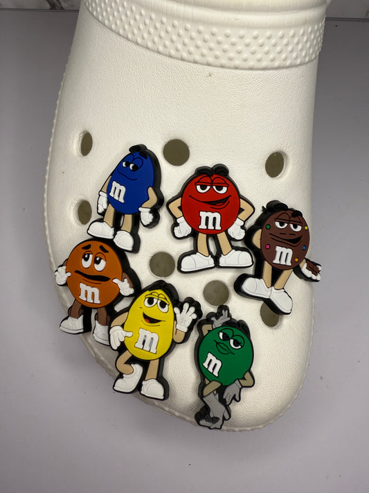 Individual Coloured chocolate M shoe charms