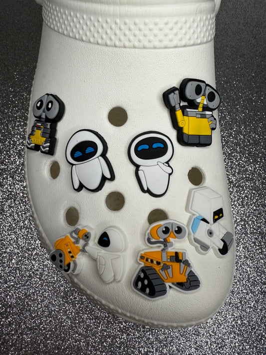 Wallè robot shoe charm collection