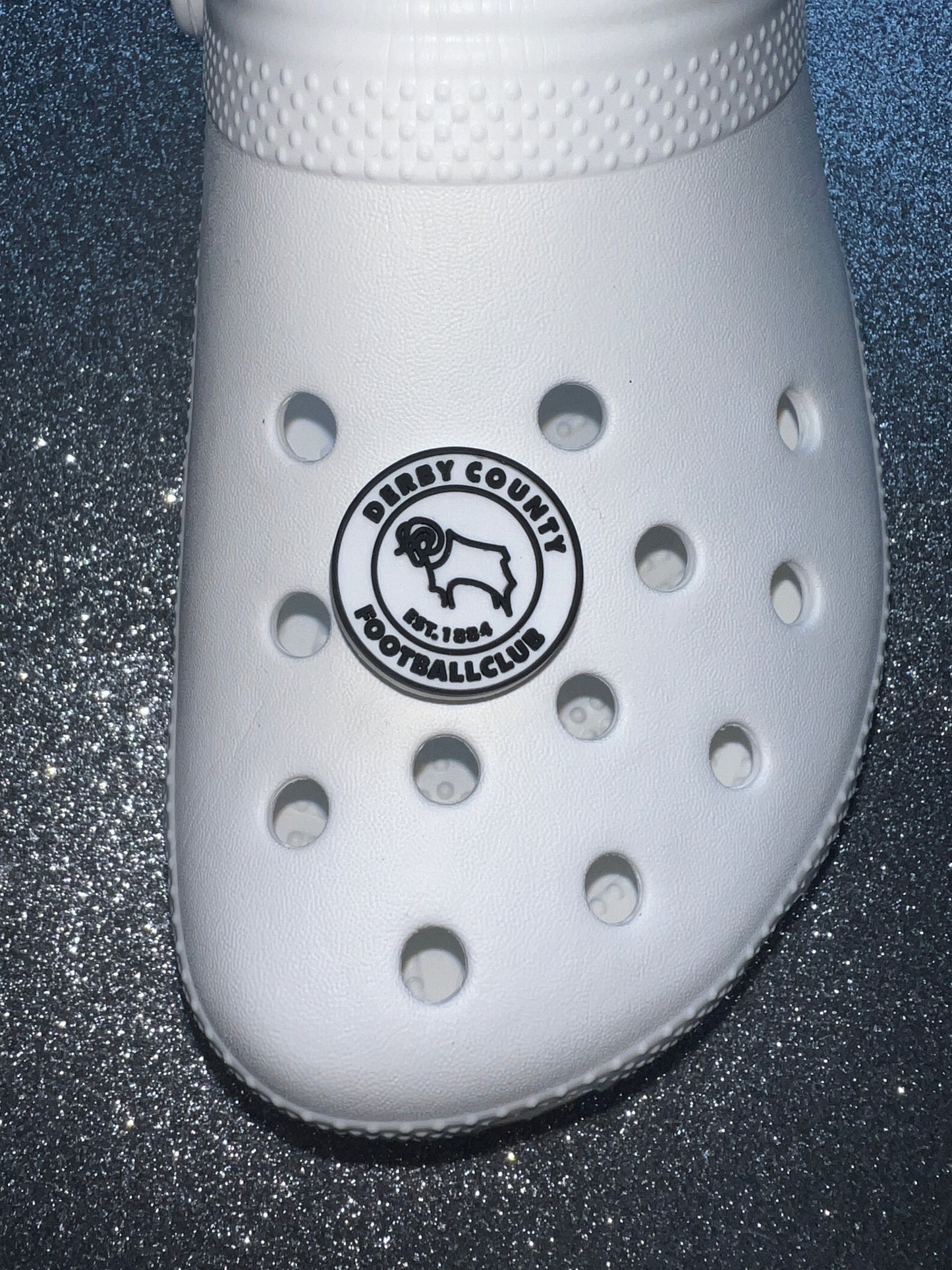 New Footie themed shoe charms 100 TEAMS! - prem champ international