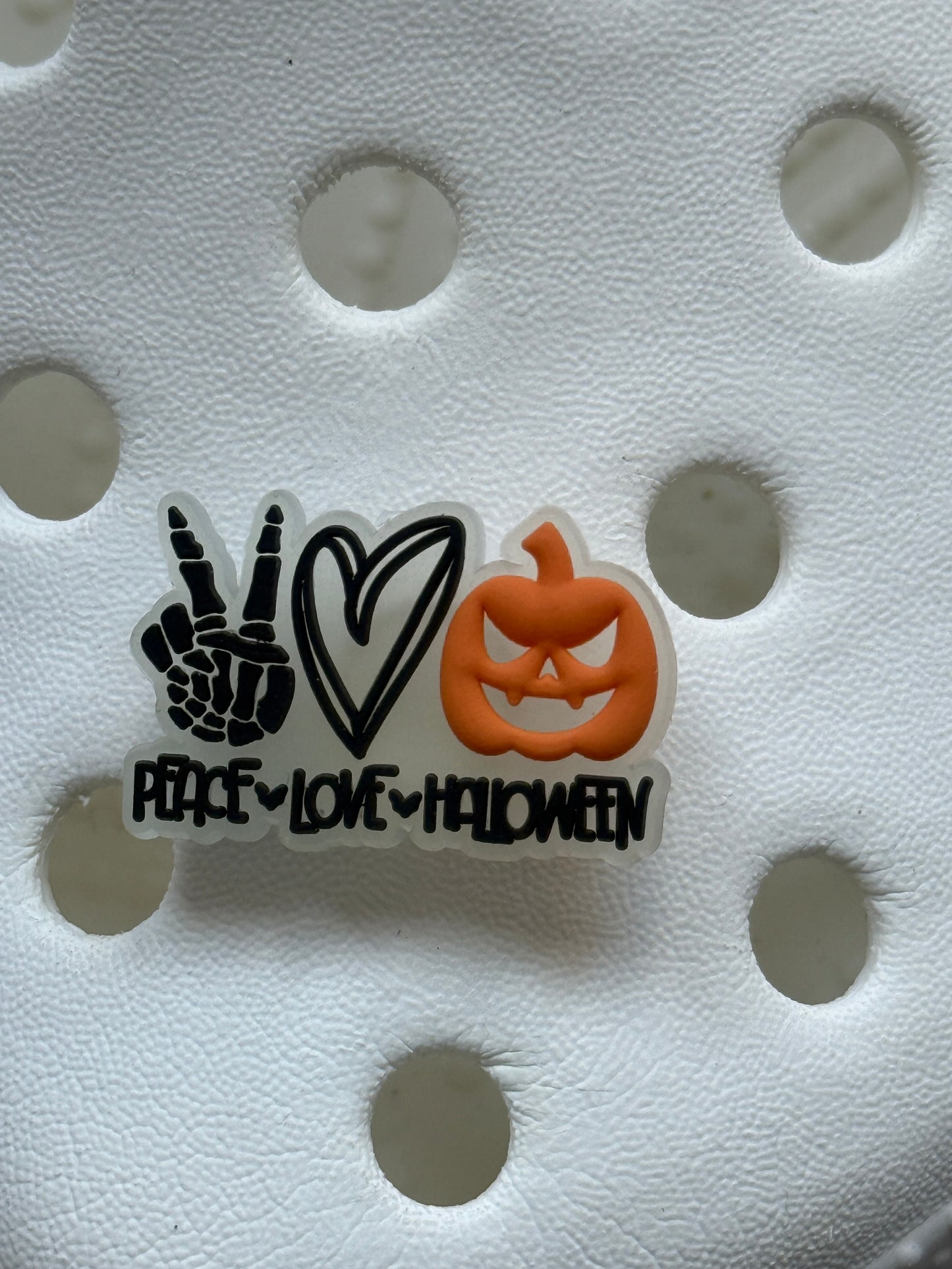 Glow in the dark halloween shoe charms - pumpkin