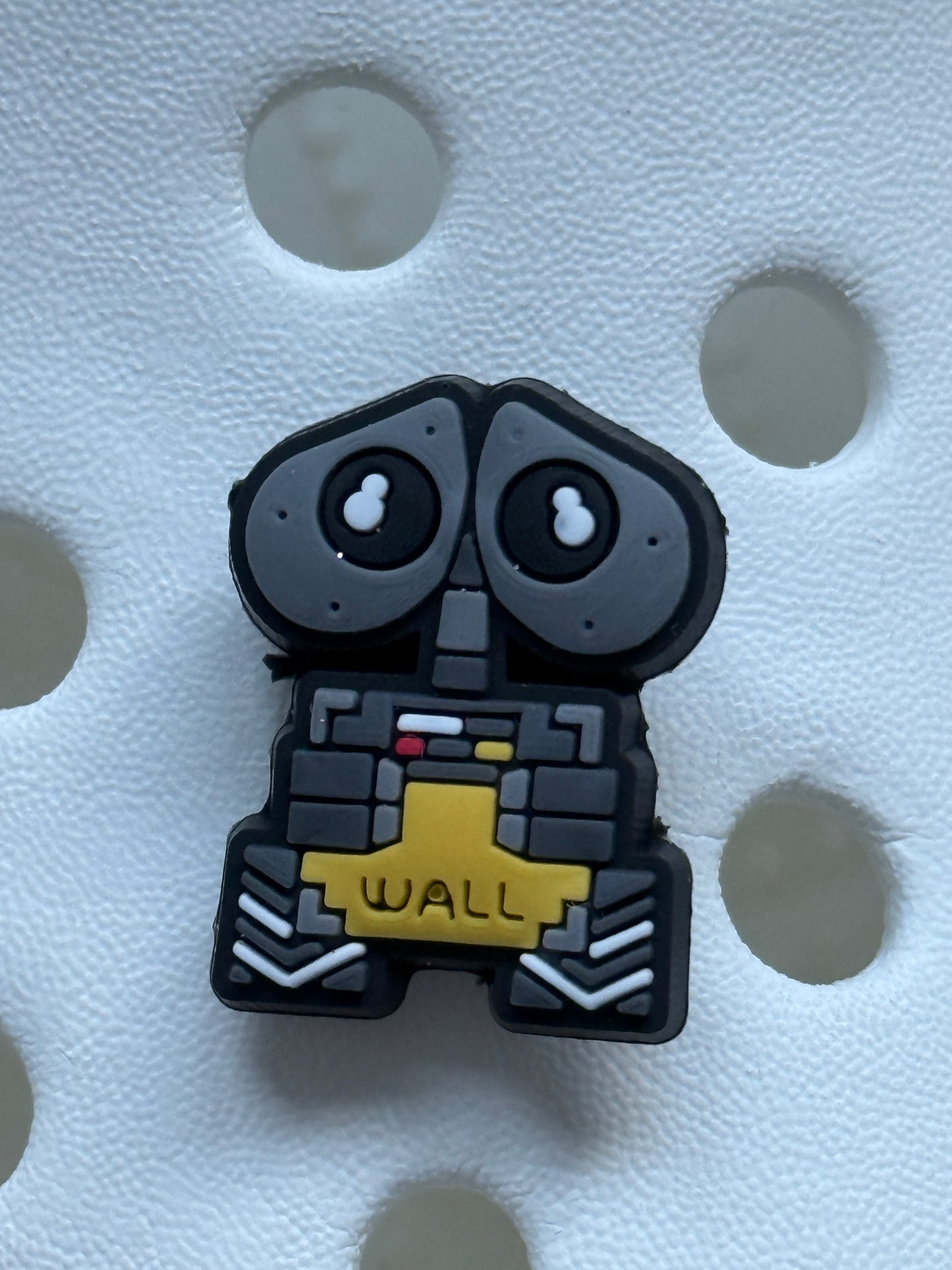 Wallè robot shoe charm collection