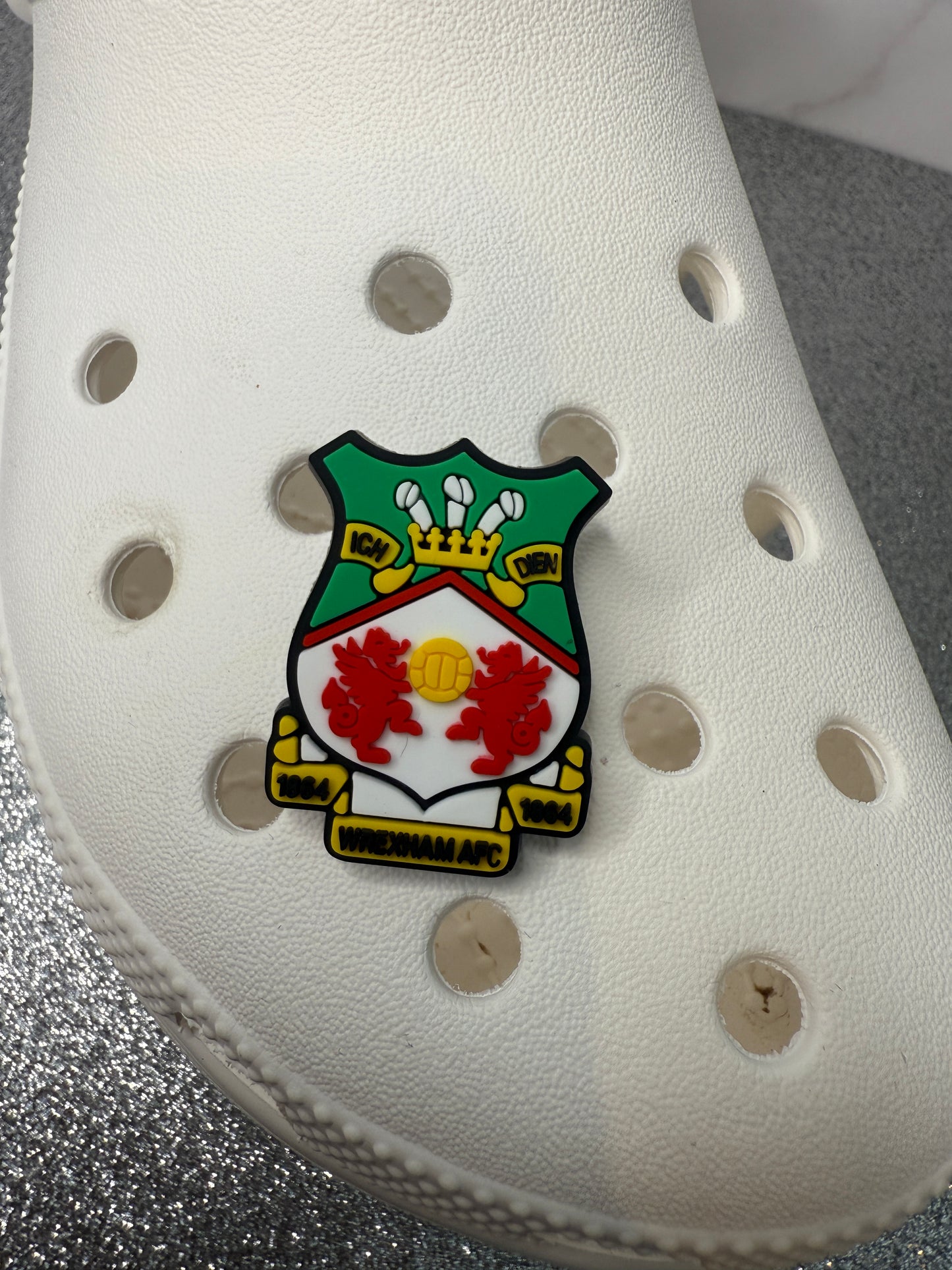 New Footie themed shoe charms 100 TEAMS! - prem champ international