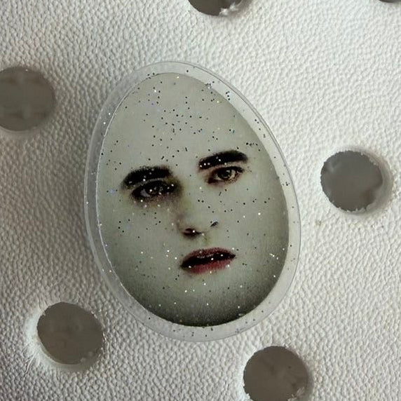 Twilight vampire shoe charm - Edward Cullen, Bella and Jacob