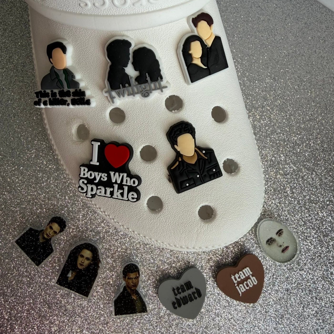 Twilight vampire shoe charm - Edward Cullen, Bella and Jacob