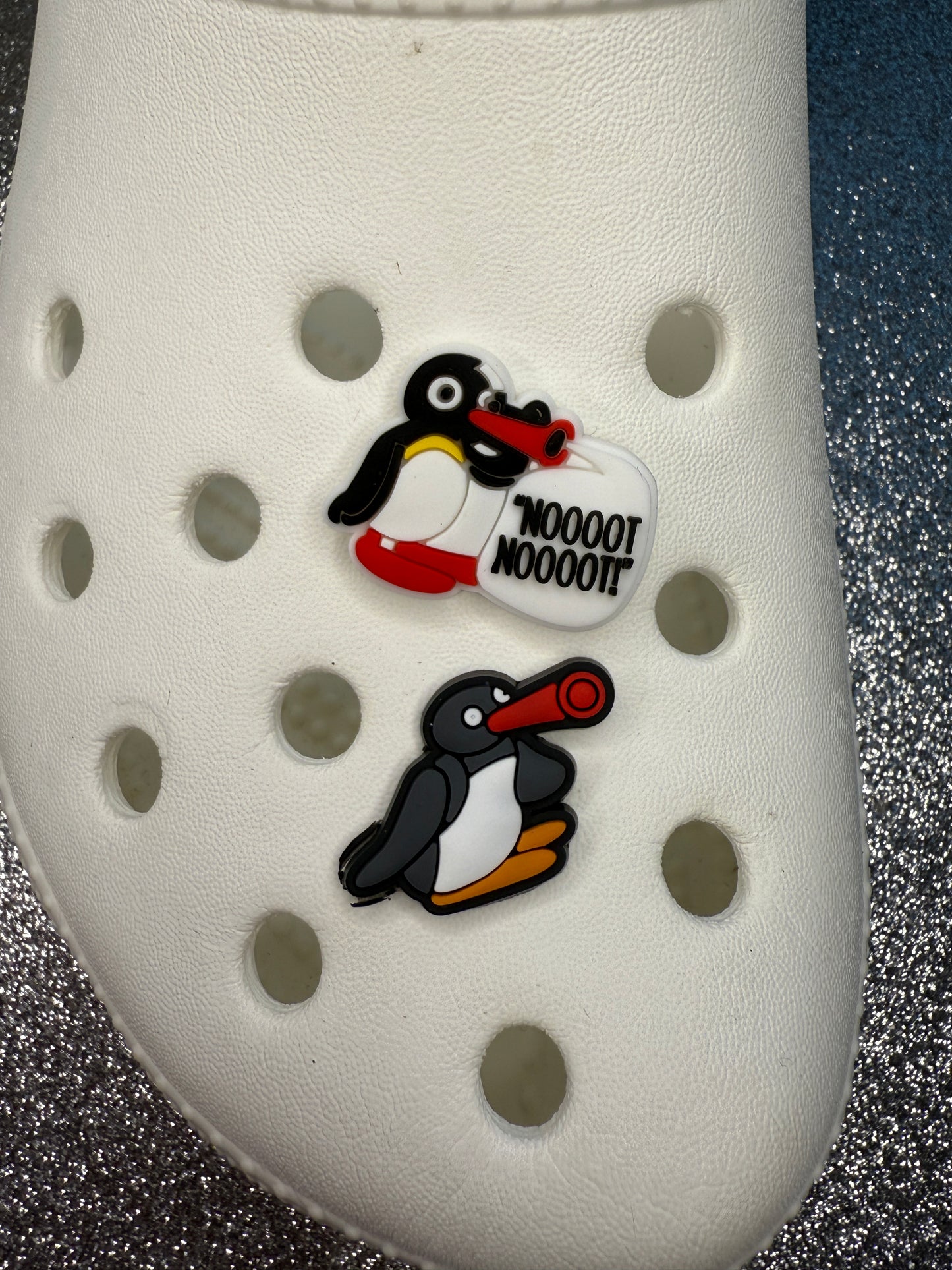 Pingù penguin shoe charms