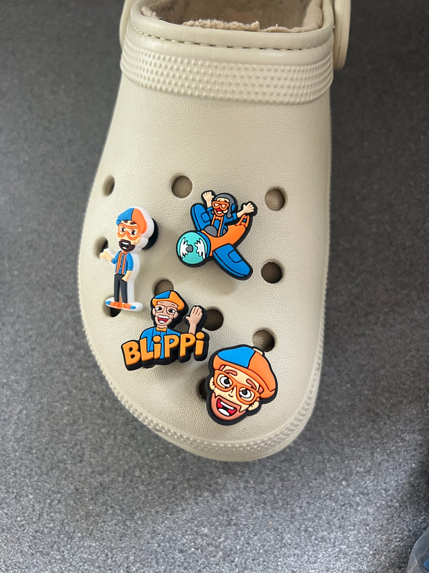 Blipp Shoe charm collection