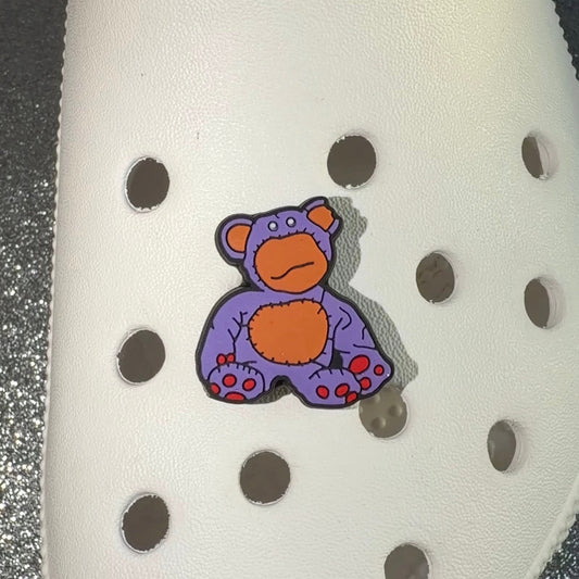 Nev - bear behaving bad shoe charm