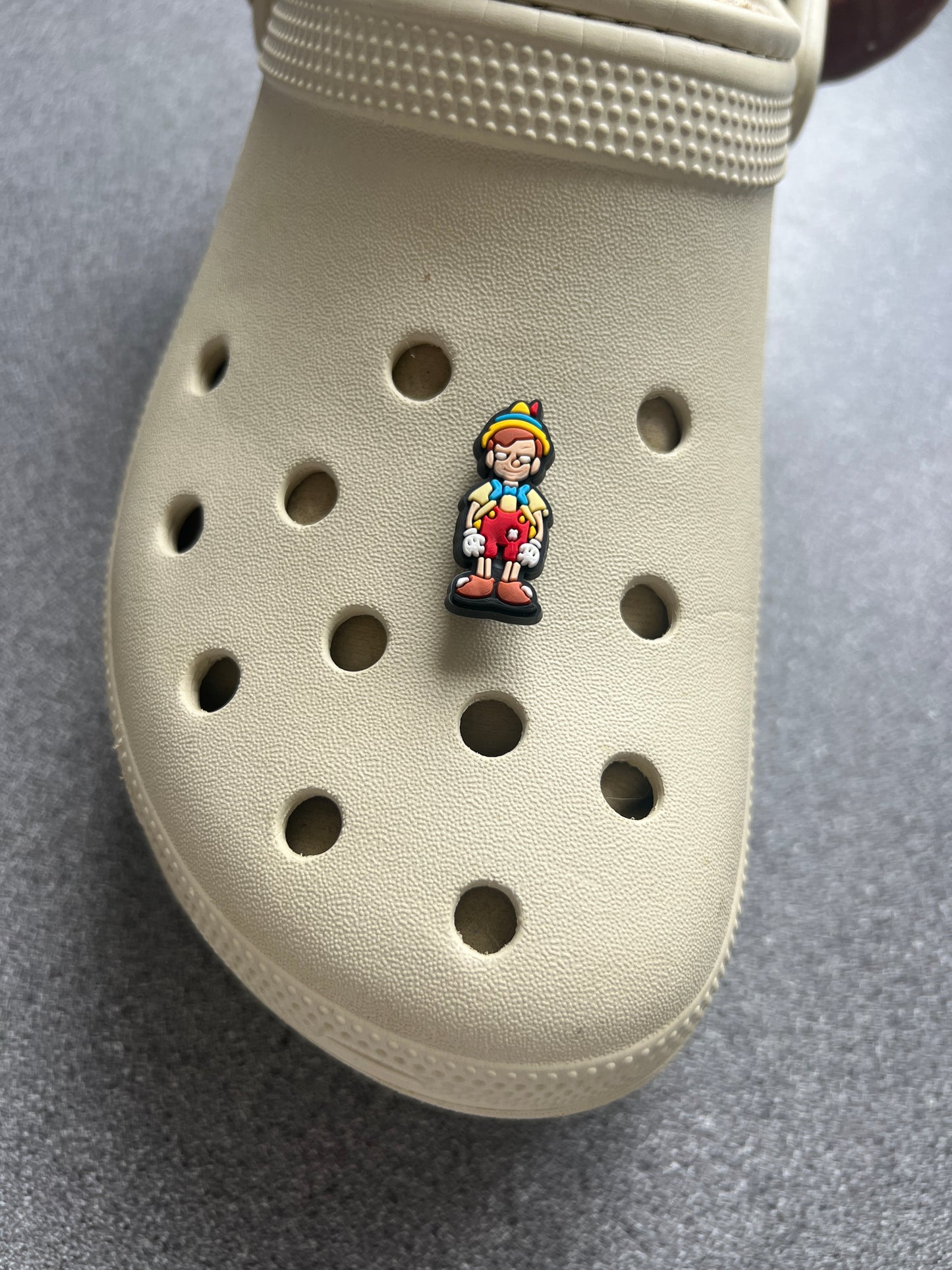 Pinocchi0 wooden doll shoe charm