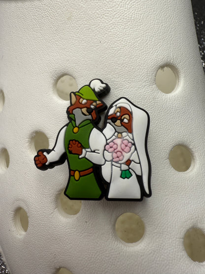 Robin hooď shoe charm