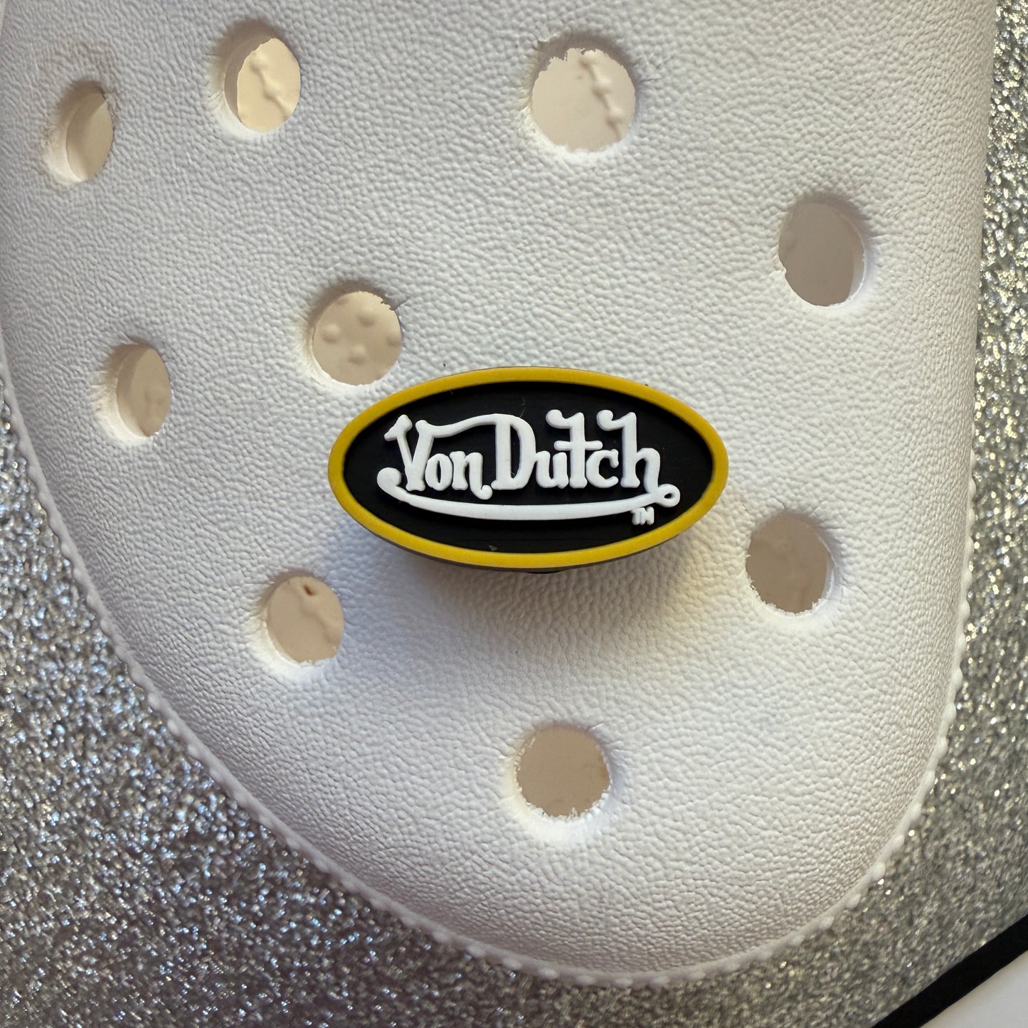 Von dutcħ shoe charm