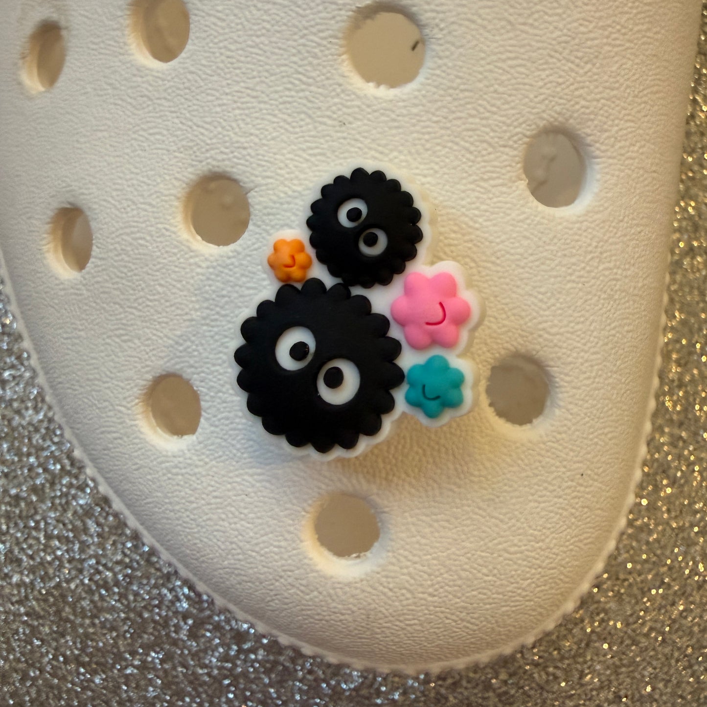 Studio Ghiblì shoe charm collection - totoro, ponyo, Kiki, no face, haku