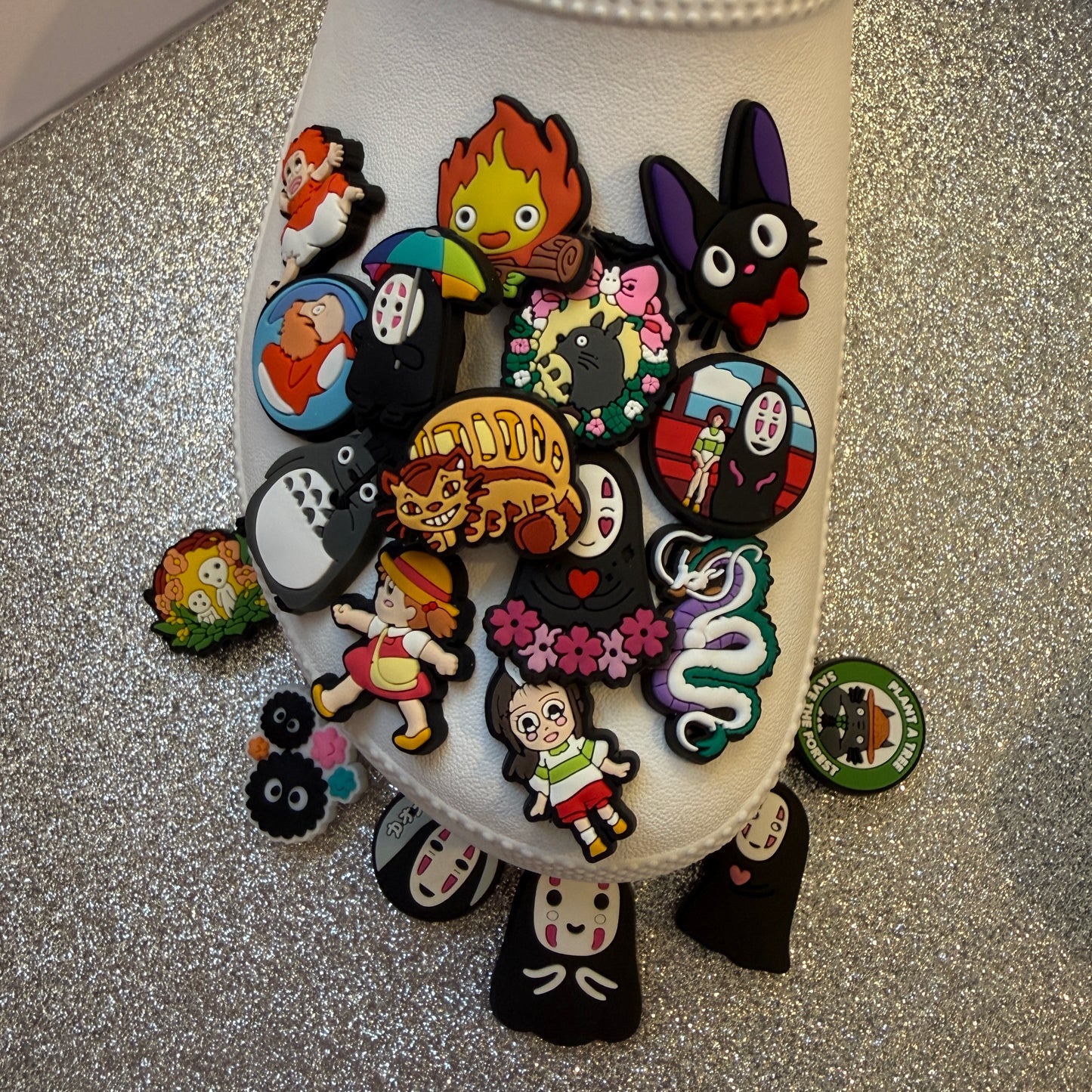 Studio Ghiblì shoe charm collection - totoro, ponyo, Kiki, no face, haku