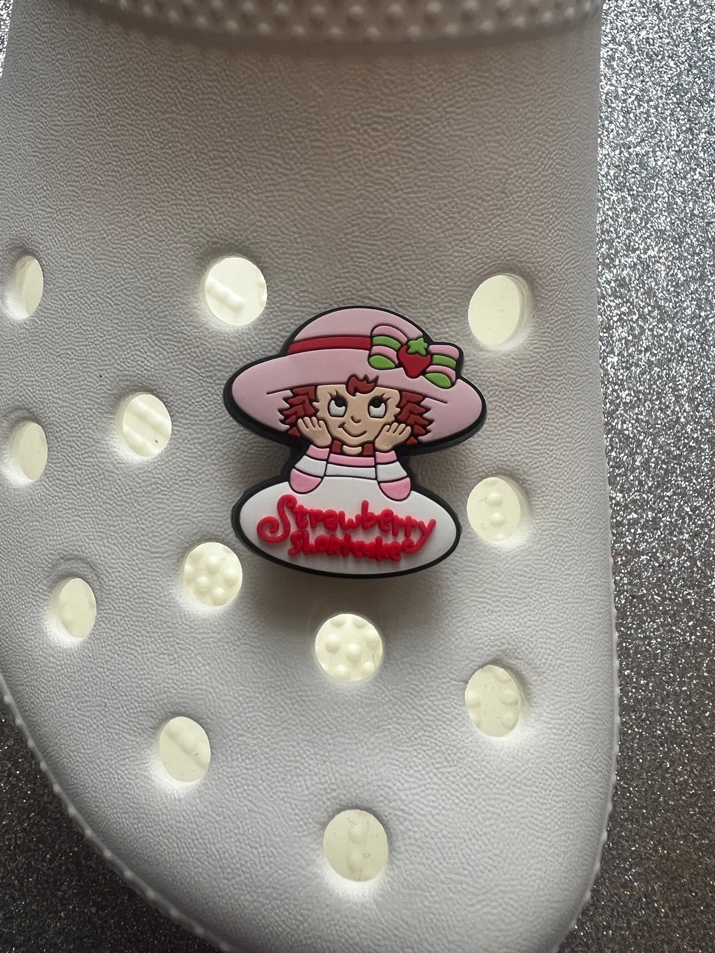 Strawberry shortcakè shoe charm collection