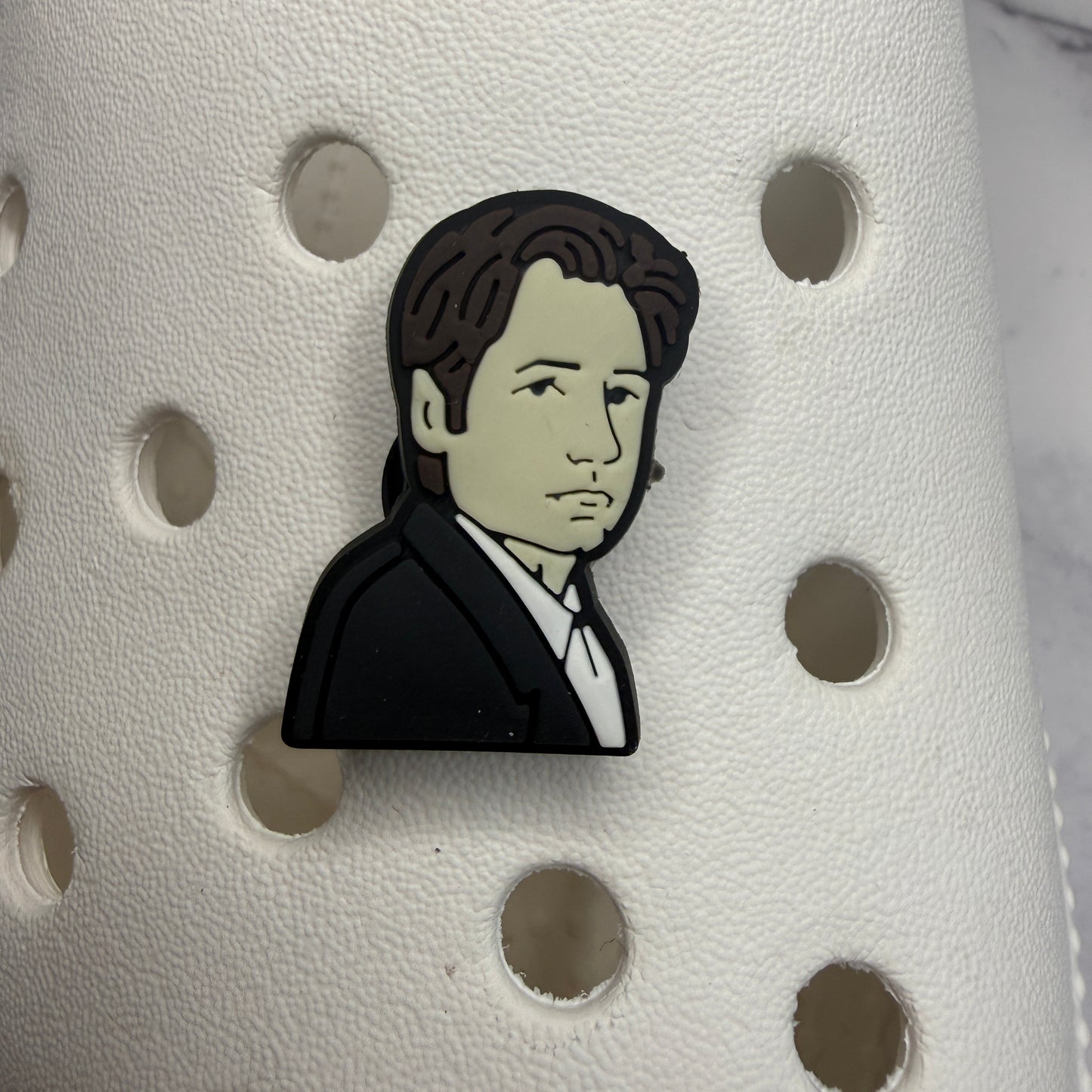 X files shoe charm collection - mulder its me, UFO