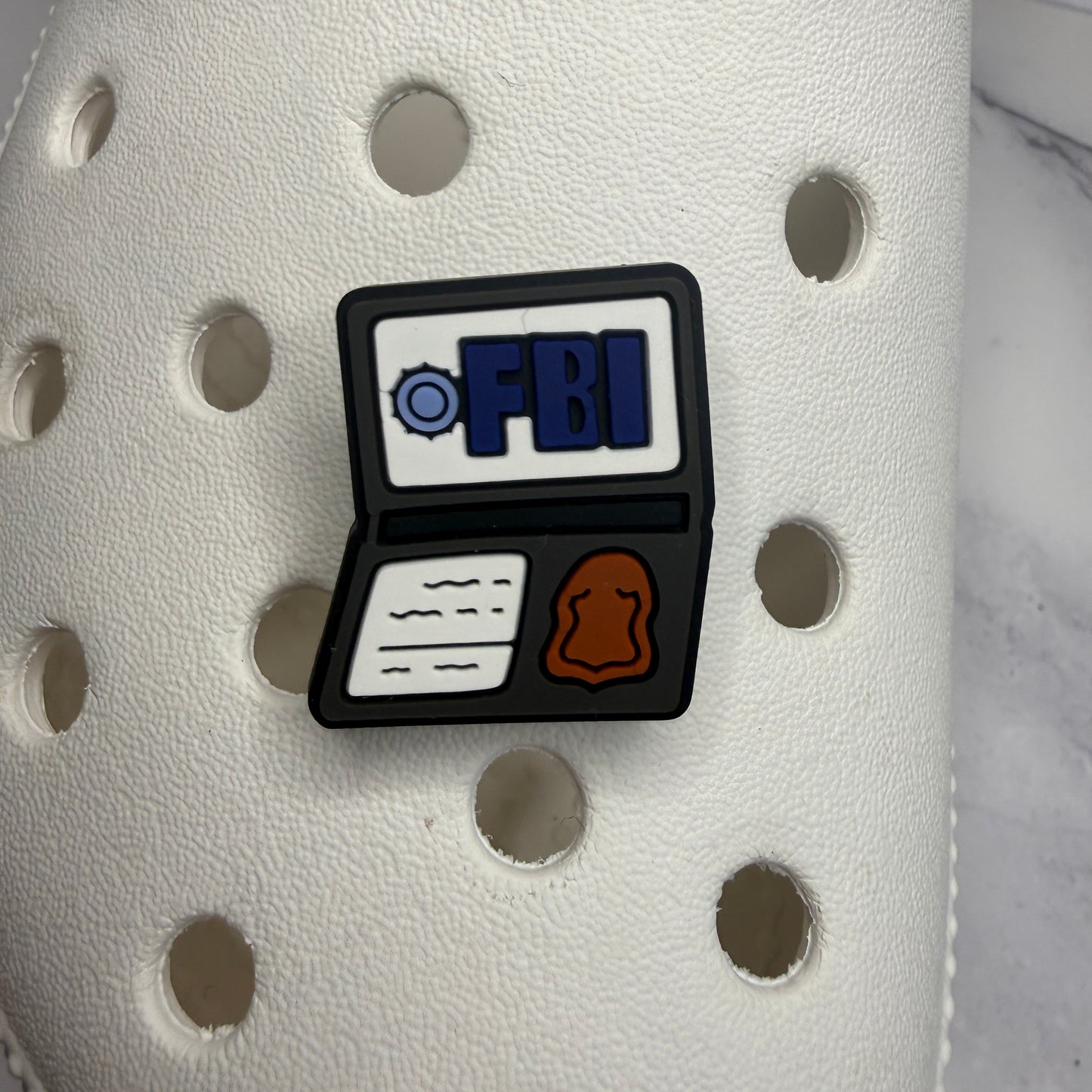 X files shoe charm collection - mulder its me, UFO