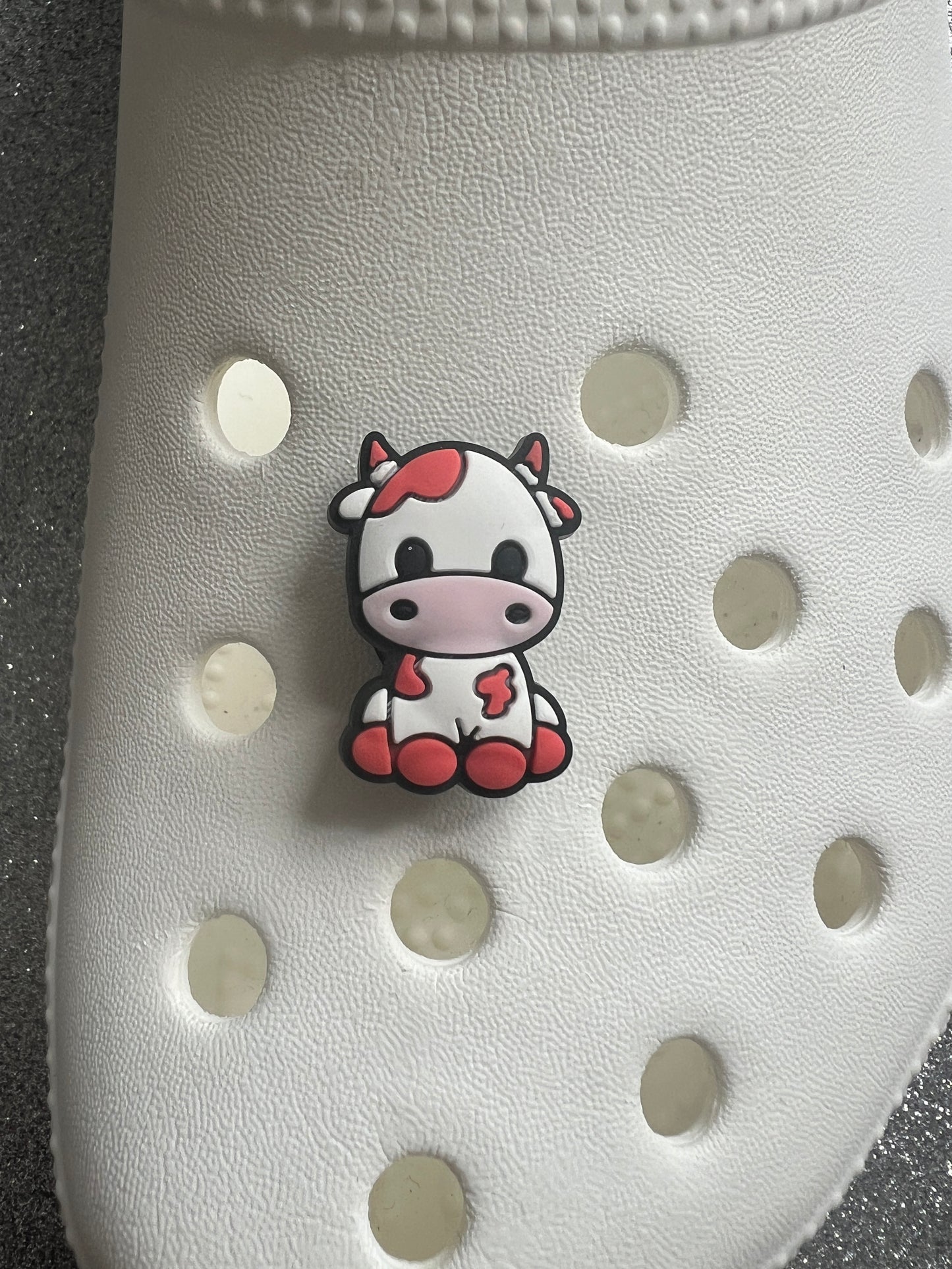 X1 Individual coloured cow shoe charms