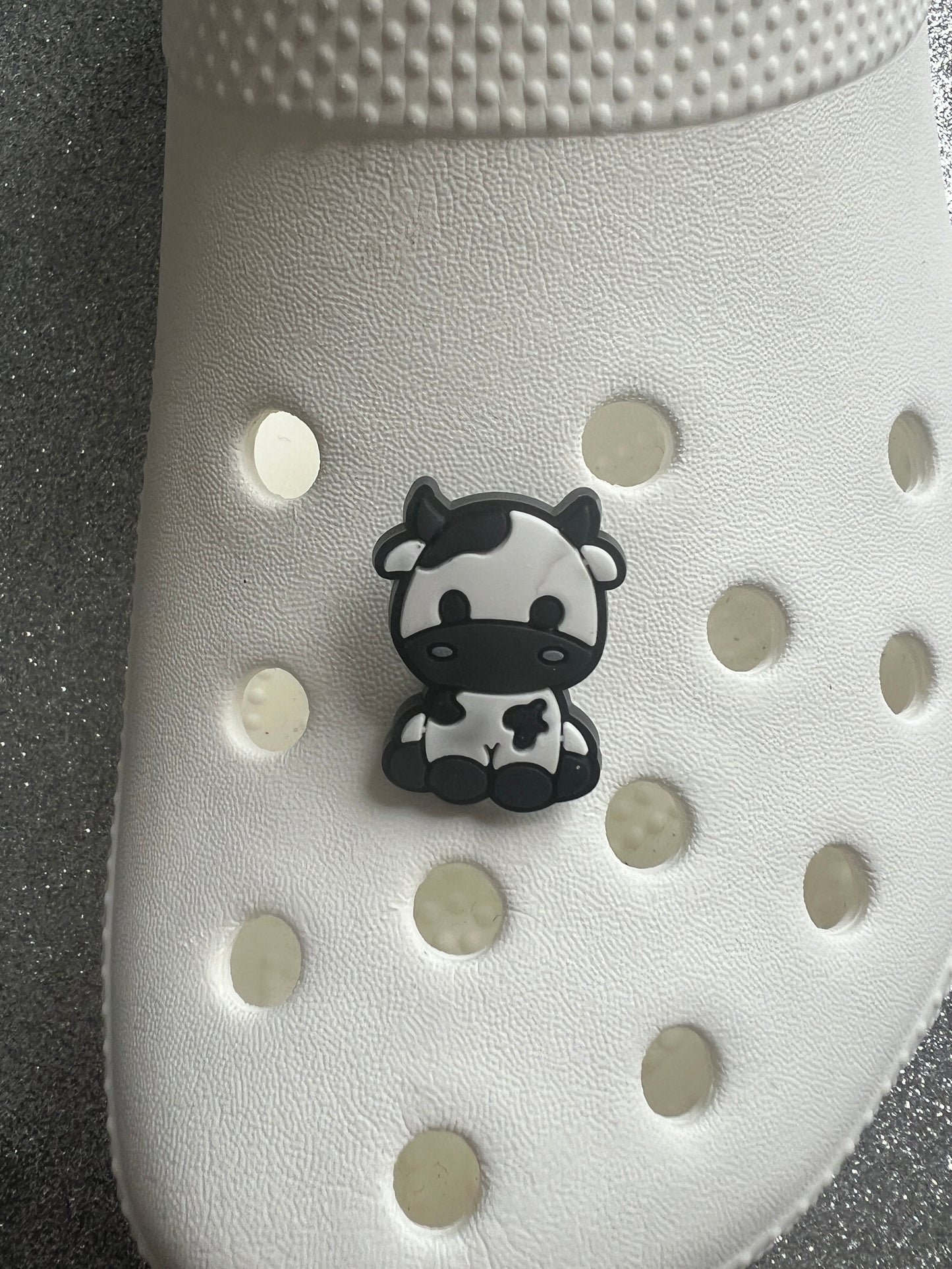 X1 Individual coloured cow shoe charms