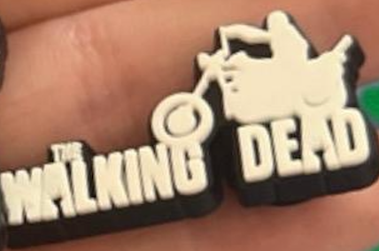 TWD the walking zombie - shoe charm collection